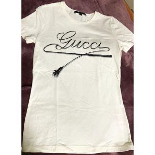 グッチ(Gucci)のGUCCI ロゴデザインTシャツ タグ無し新品(Tシャツ(半袖/袖なし))