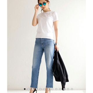 アズールバイマウジー(AZUL by moussy)のAZUL BY MOUSSY カットオフデニムパンツ(デニム/ジーンズ)