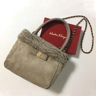 サルヴァトーレフェラガモ(Salvatore Ferragamo)のレア♡フェラガモ♡ヴァラリボン♡2wayファーバッグ(ショルダーバッグ)