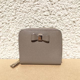 フルラ(Furla)の新品リボン未使用スモールジップ正規品ラウンドファスナー二つ折り財布(財布)