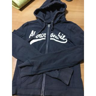 アバクロンビーアンドフィッチ(Abercrombie&Fitch)の【オールシーズン】アバクロのパーカー(パーカー)