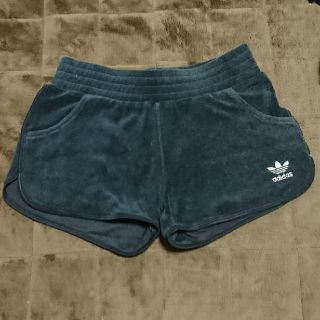 アディダス(adidas)のadidasタオル生地 ショーパン🌱(ショートパンツ)