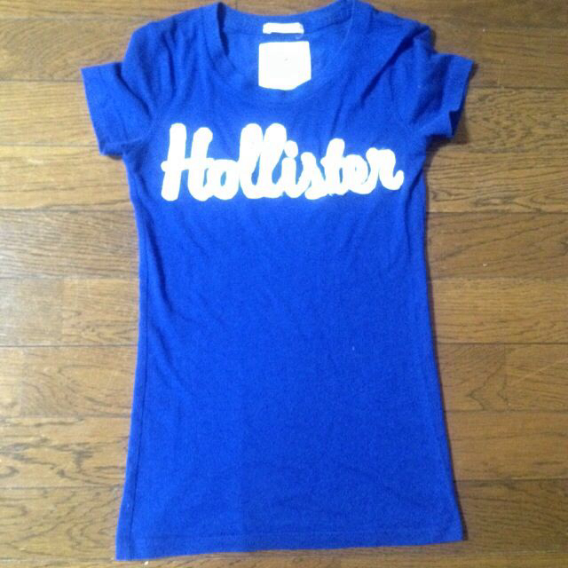 Hollister(ホリスター)のHollister Tシャツ  レディースのトップス(Tシャツ(半袖/袖なし))の商品写真