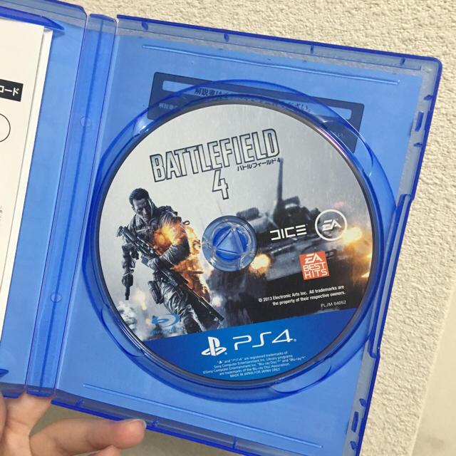 PlayStation4(プレイステーション4)のPS4 BATTLE FIELD4 エンタメ/ホビーのゲームソフト/ゲーム機本体(家庭用ゲームソフト)の商品写真