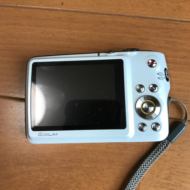 CASIO(カシオ)のCASIO EXILIM 高速連写デジタルカメラ EX-FS10 スマホ/家電/カメラのカメラ(コンパクトデジタルカメラ)の商品写真