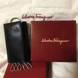 フェラガモ(Ferragamo)のフェラガモ 6連キーケース(超美品)です(キーケース)