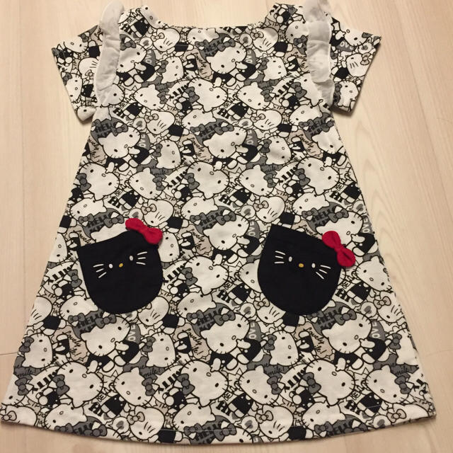 ハローキティ(ハローキティ)のmarina様専用 キッズ/ベビー/マタニティのキッズ服女の子用(90cm~)(ワンピース)の商品写真