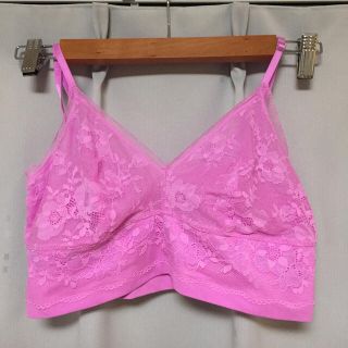 ヴィクトリアズシークレット(Victoria's Secret)のレースハーフキャミソール(ベアトップ/チューブトップ)