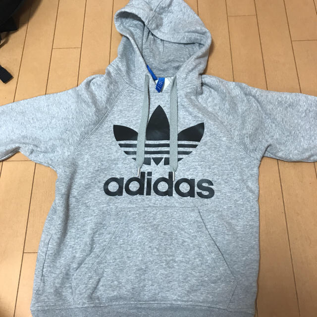 adidas(アディダス)のかれんさま専用 adidas パーカー XS レディースのトップス(パーカー)の商品写真