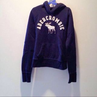 アバクロンビーアンドフィッチ(Abercrombie&Fitch)のアバクロキッズ 紺フード付き(その他)