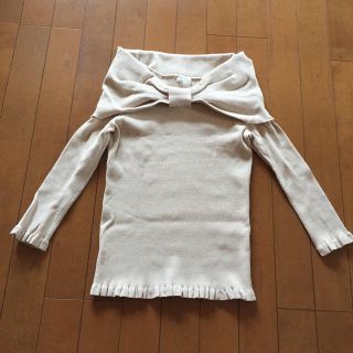 トゥービーシック(TO BE CHIC)の美品☆トゥービーシック☆オフショルダー七分袖ニット(ニット/セーター)