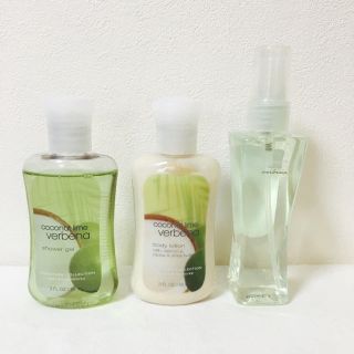 バスアンドボディーワークス(Bath & Body Works)の【日本未上陸  LA購入品】Bath & Body Works 3本セット(ボディローション/ミルク)