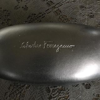 サルヴァトーレフェラガモ(Salvatore Ferragamo)のフェラガモ サングラスケース 美品(サングラス/メガネ)