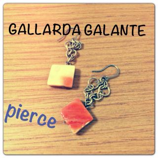 ガリャルダガランテ(GALLARDA GALANTE)のGALANTE♡ストーンピアス(ピアス)