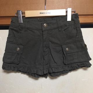 ニコル(NICOLE)のNICOLE CLUB KIDS カーキのショートパンツ size150(パンツ/スパッツ)