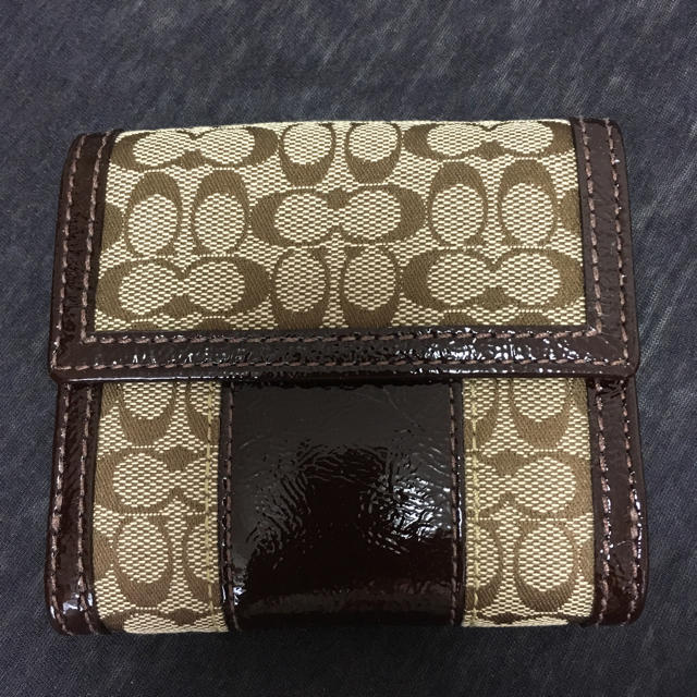 COACH(コーチ)の【未使用】COACH 二つ折り財布 レディースのファッション小物(財布)の商品写真