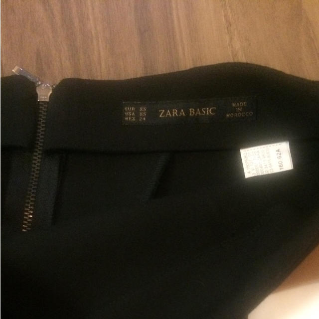 ZARA(ザラ)のザラベーシック☆膝丈スカート レディースのスカート(ひざ丈スカート)の商品写真