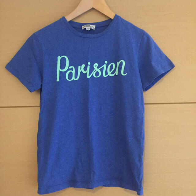 MAISON KITSUNE'(メゾンキツネ)の🦊 KITSUNÉ Parisien Tシャツ (メゾンキツネ) レディースのトップス(Tシャツ(半袖/袖なし))の商品写真