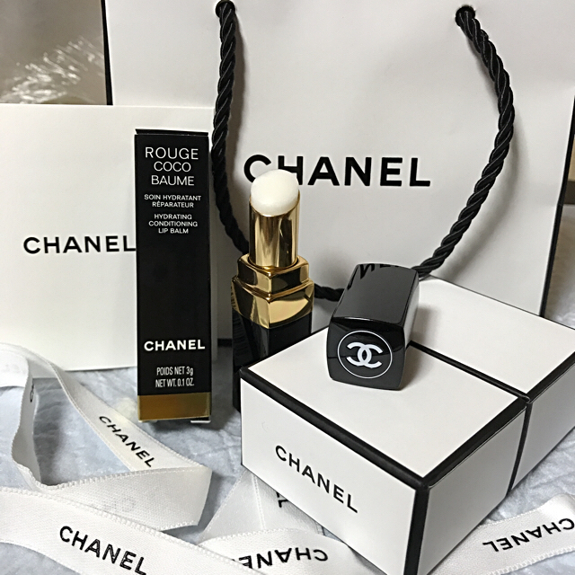 CHANEL(シャネル)の☆m様専用ページ☆シャネル リップクリーム コスメ/美容のスキンケア/基礎化粧品(リップケア/リップクリーム)の商品写真