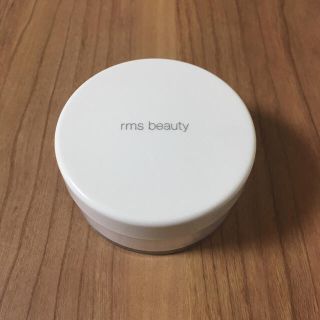 コスメキッチン(Cosme Kitchen)のrms beauty アンパウダー 00(フェイスパウダー)