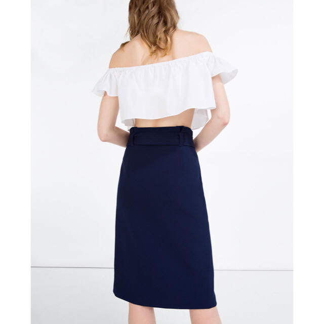 ZARA(ザラ)のZARA Pencil Skirt With Belt レディースのスカート(ひざ丈スカート)の商品写真