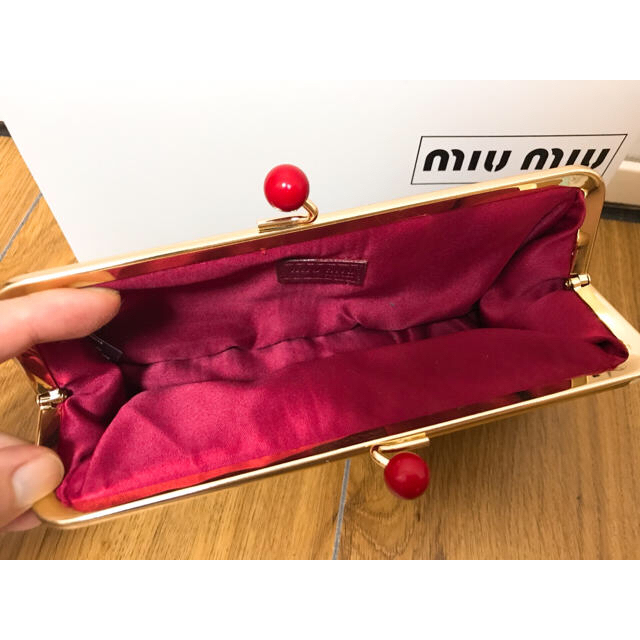 miumiu(ミュウミュウ)のnnn_saki様 専用 レディースのファッション小物(ポーチ)の商品写真