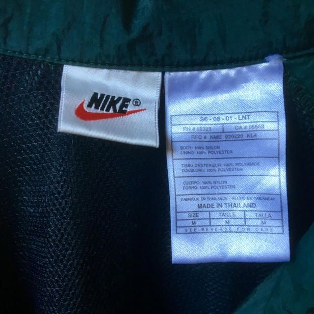 NIKE(ナイキ)のNIKE vintage90's Nylon Jackets M 銀タグ メンズのジャケット/アウター(ナイロンジャケット)の商品写真