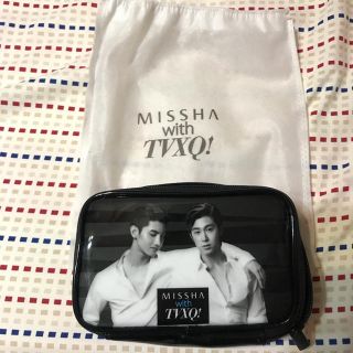 トウホウシンキ(東方神起)の東方神起 黒エナメルポーチ missha(ポーチ)