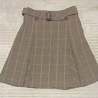 バーバリー(BURBERRY)のバーバリーロンドン膝丈プリーツスカート(ひざ丈スカート)