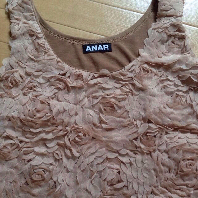 ANAP(アナップ)の未使用✩ANAP 立体バラワンピ レディースのワンピース(ミニワンピース)の商品写真