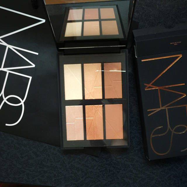 NARS(ナーズ)の未使用 ナーズ  ハイライターアンドブロンザーパンフレット コスメ/美容のベースメイク/化粧品(フェイスカラー)の商品写真