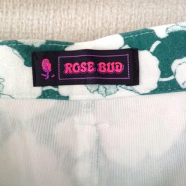 ROSE BUD(ローズバッド)のROSEBUDのスカート レディースのスカート(ひざ丈スカート)の商品写真