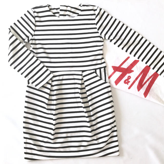 H&M(エイチアンドエム)の新品 H&M ボーダー ジャージーワンピース キッズ/ベビー/マタニティのキッズ服女の子用(90cm~)(ワンピース)の商品写真