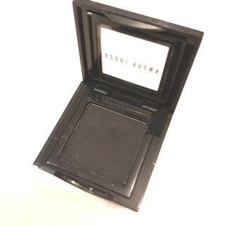 ボビイブラウン(BOBBI BROWN)のbobbi brown charcoal 12 黒アイシャドウ(アイシャドウ)