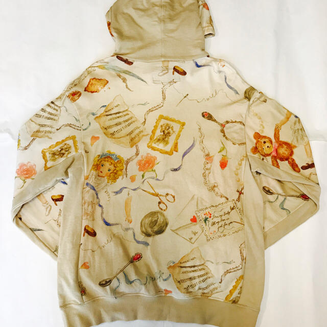 MILKBOY(ミルクボーイ)のMILKBOY 原宿店限定 DOLL PARKA メンズのトップス(パーカー)の商品写真