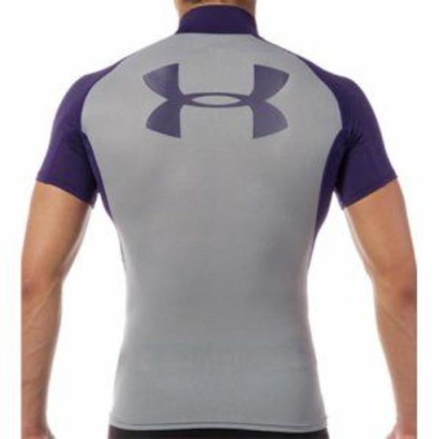 UNDER ARMOUR(アンダーアーマー)の☆未使用☆アンダーアーマーサッカーウェア メンズ 半袖 インナーシャツ メンズのトップス(Tシャツ/カットソー(半袖/袖なし))の商品写真