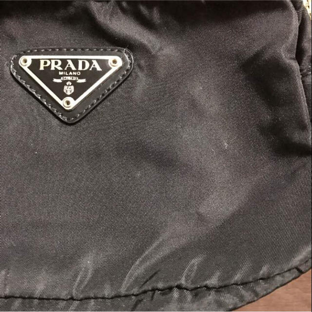 PRADA(プラダ)のPRADA化粧ポーチ 黒 レディースのファッション小物(ポーチ)の商品写真