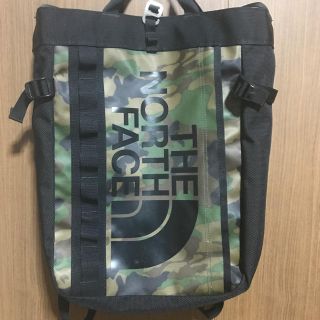 ザノースフェイス(THE NORTH FACE)のTHE NORTH FACE. カモフラ柄リュック(リュック/バックパック)