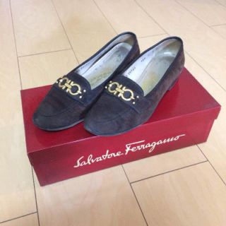 サルヴァトーレフェラガモ(Salvatore Ferragamo)の⭐️スーパーセール⭐️フェラガモ ローファー 22.5㎝(ローファー/革靴)