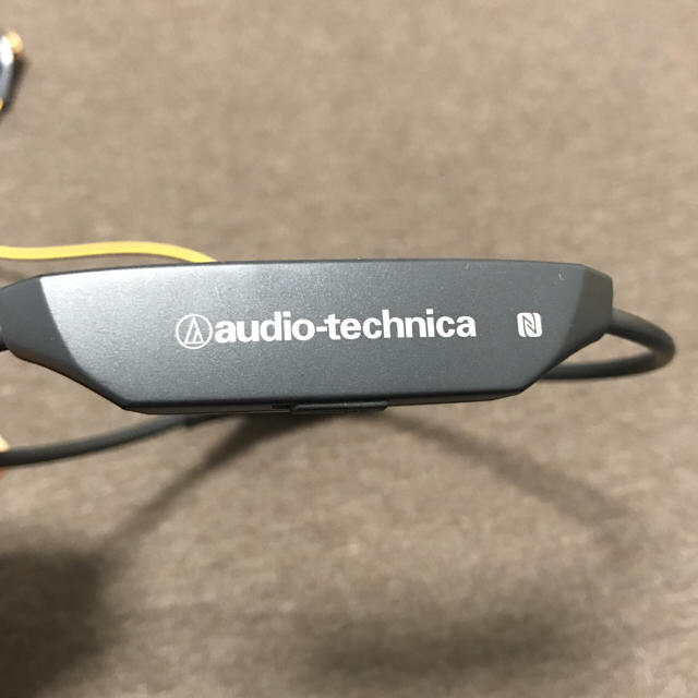 audio-technica(オーディオテクニカ)のオーディオテクニカ SOLID BASS ATH-CKS550BT スマホ/家電/カメラのオーディオ機器(ヘッドフォン/イヤフォン)の商品写真
