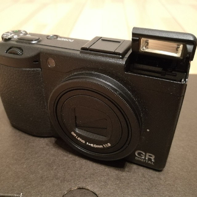 RICOH(リコー)のRICOH リコー GR Digital3 HEADPORTERケース付き スマホ/家電/カメラのカメラ(コンパクトデジタルカメラ)の商品写真