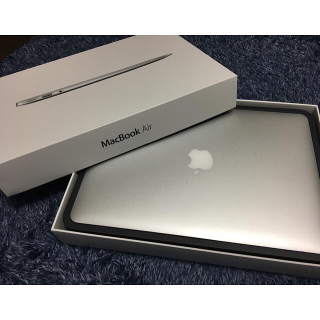 Mac (Apple)(マック)の【緊急値下げ】おまけ付☆MacBookAir(13-inch,Mid2013) スマホ/家電/カメラのPC/タブレット(ノートPC)の商品写真