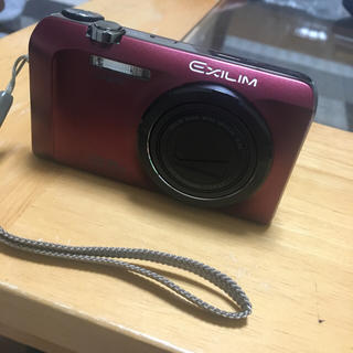 カシオ(CASIO)のデジカメ casio(コンパクトデジタルカメラ)