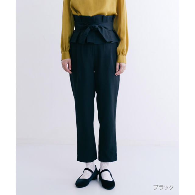 【新品】サッシュベルト付きタック入りテーパードパンツ / merlot plus