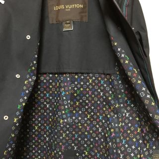 ルイヴィトン(LOUIS VUITTON)の20日まで値下げ！正規品ルイヴィトンマルチ柄のコート(トレンチコート)