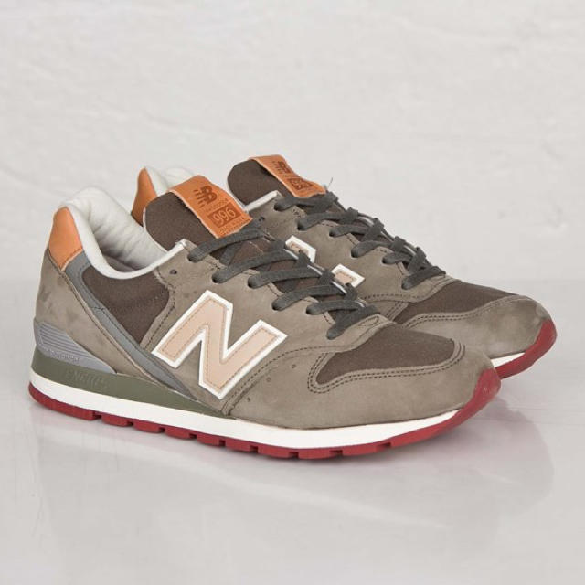 New Balance(ニューバランス)の新品 25㎝ ニューバランス M996DOL レディースの靴/シューズ(スニーカー)の商品写真