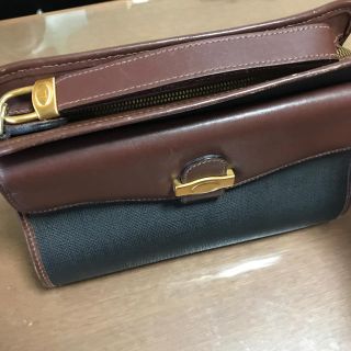 ダンヒル(Dunhill)のダンヒルセカンドバック[美品]値下げ中⤵️(ショルダーバッグ)