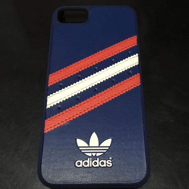 Adidas Iphone Se ケース Adidasの通販 By Nicol S Shop アディダスならラクマ