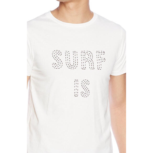 REMI RELIEF(レミレリーフ)の新品 レミレリーフ Tシャツ L オフホワイト刺繍SURF IS 8800円+税 メンズのトップス(Tシャツ/カットソー(半袖/袖なし))の商品写真