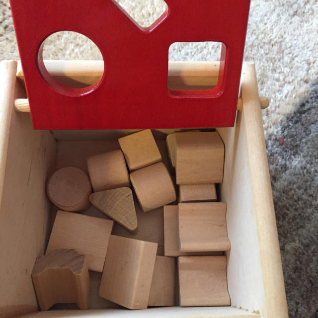 木のおもちゃ ポストボックス キッズ/ベビー/マタニティのおもちゃ(知育玩具)の商品写真